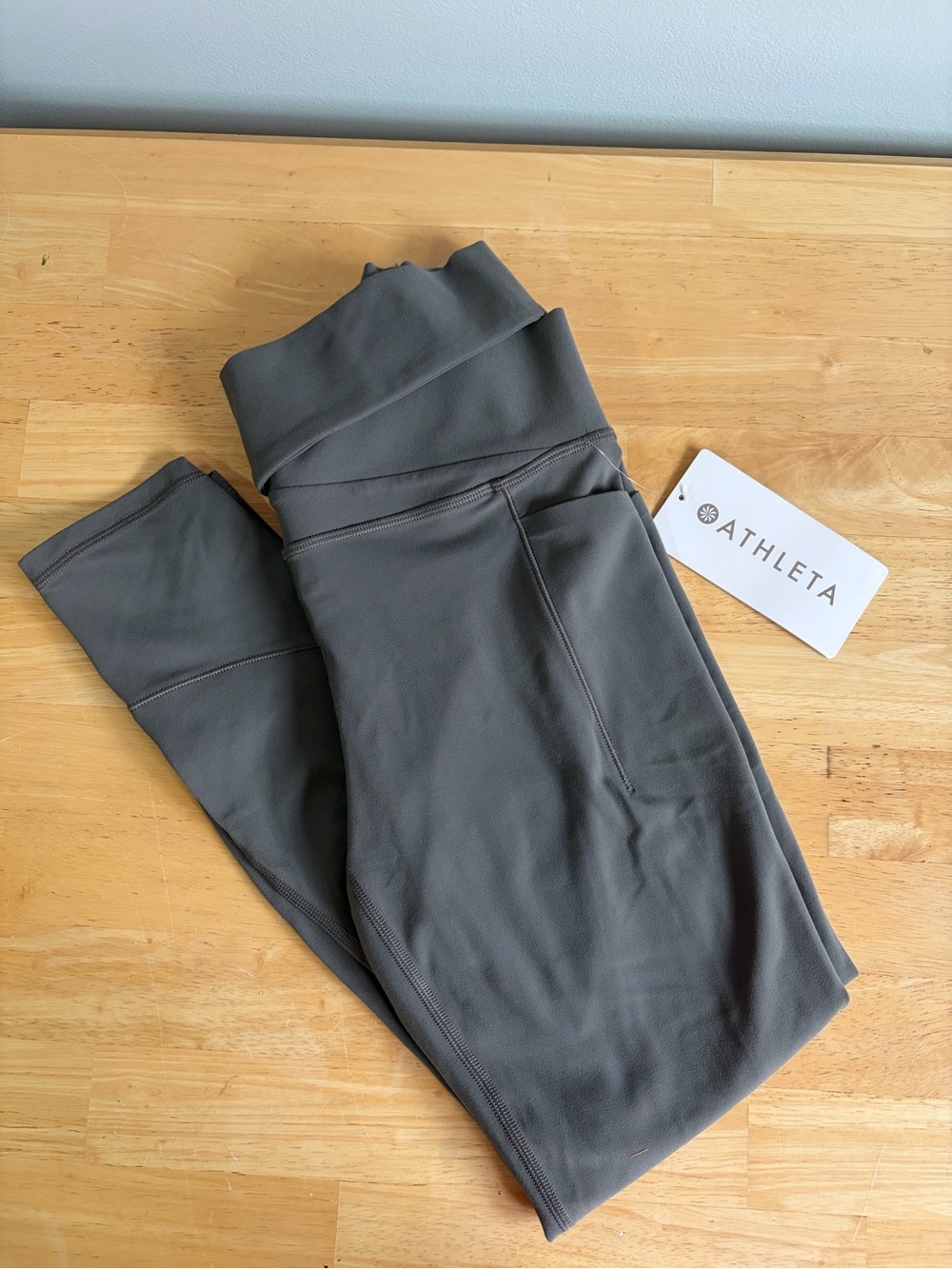 Athleta Women's Gray High-Rise Leggings